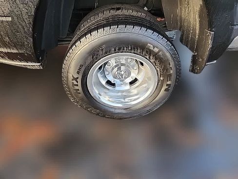 Used 2024 RAM 3500 Big Horn image 4