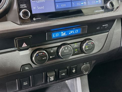 Used 2023 Toyota Tacoma TRD Off-Road image 22