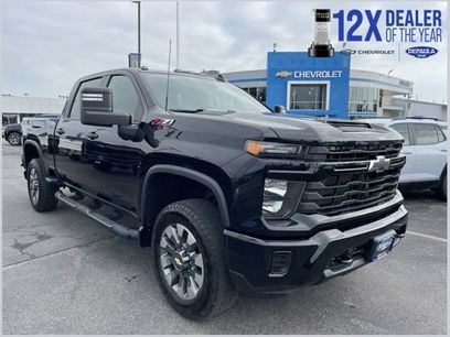 Used 2024 Chevrolet Silverado 2500 Custom w/ Custom Value Package