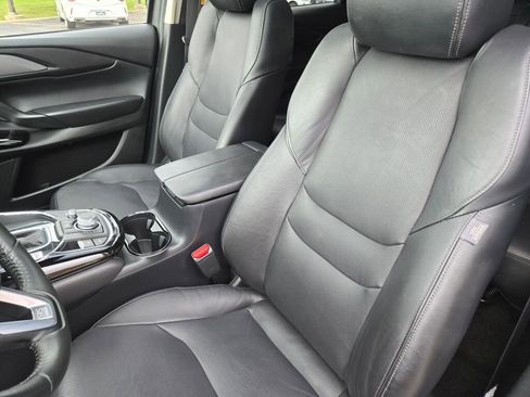 Used 2023 MAZDA CX-9 Touring image 25