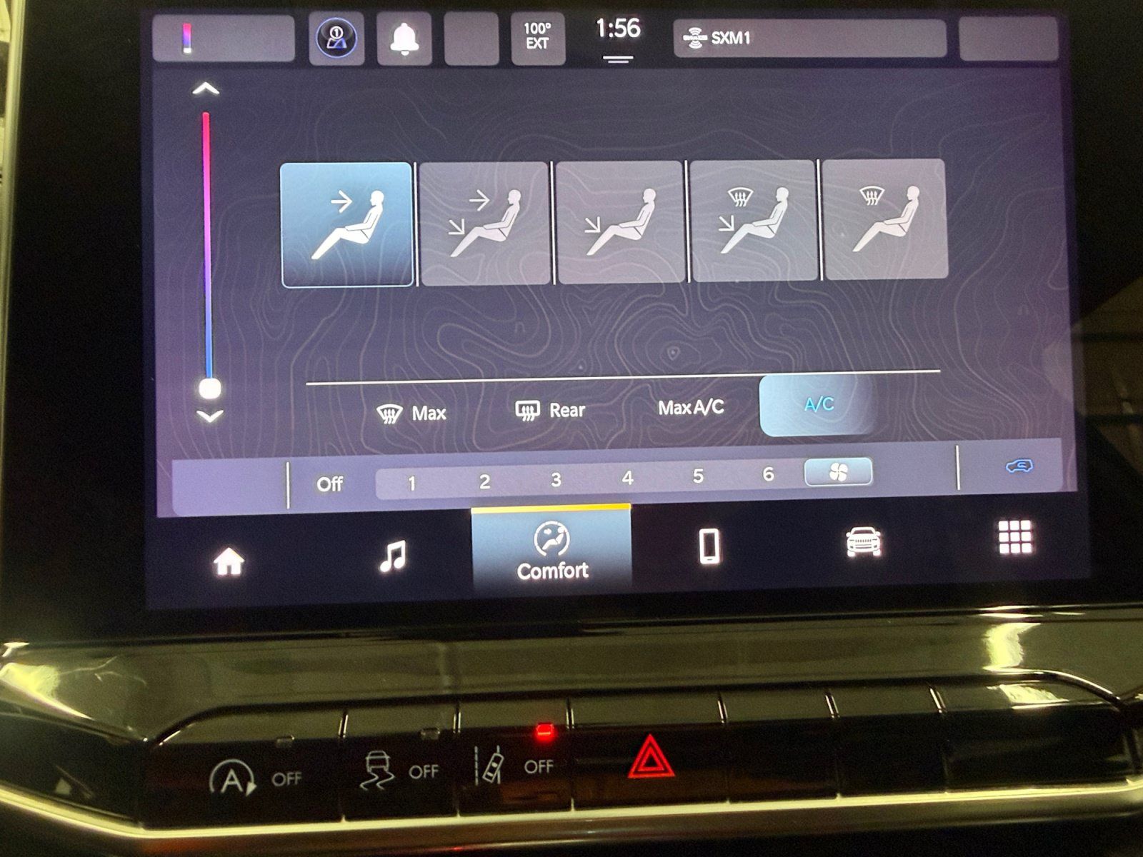 Used 2024 Jeep Compass Latitude AWD/4WD image 18