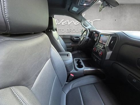 Used 2021 Chevrolet Silverado 1500 LT Trail Boss w/ Convenience Package II AWD/4WD image 30