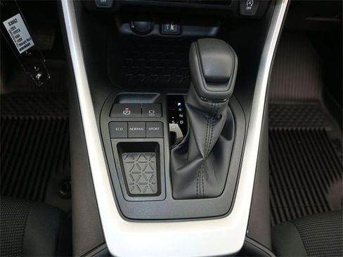 New 2025 Toyota RAV4 LE image 8