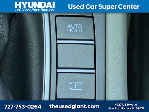 Certified 2025 Hyundai Kona SEL FWD image 27