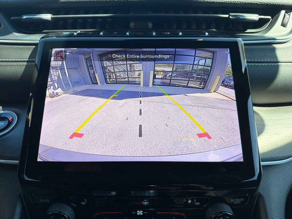 Used 2024 Jeep Grand Cherokee Limited 4xe AWD/4WD image 24