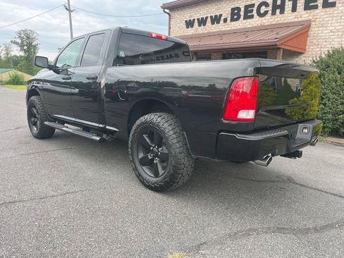 Used 2016 RAM 1500 Express w/ Black Ram 1500 Express Group AWD/4WD image 8
