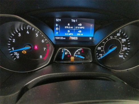 Used 2015 Ford Focus SE w/ Equipment Group 201A image 17