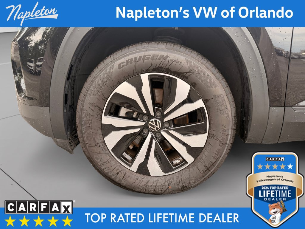 Used 2024 Volkswagen Atlas Cross Sport SE FWD image 33