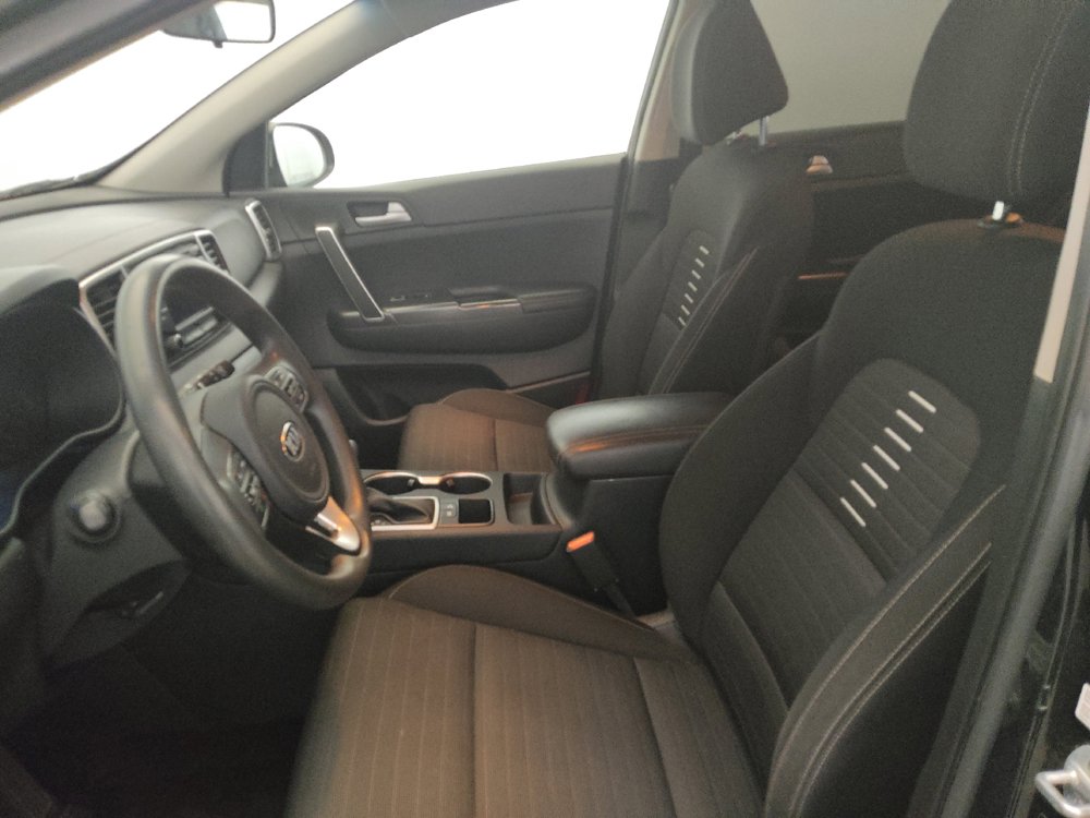 Used 2017 Kia Sportage LX w/ LX Popular Package FWD image 17
