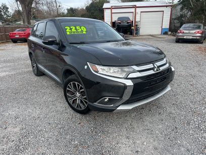 Used 2018 Mitsubishi Outlander SE