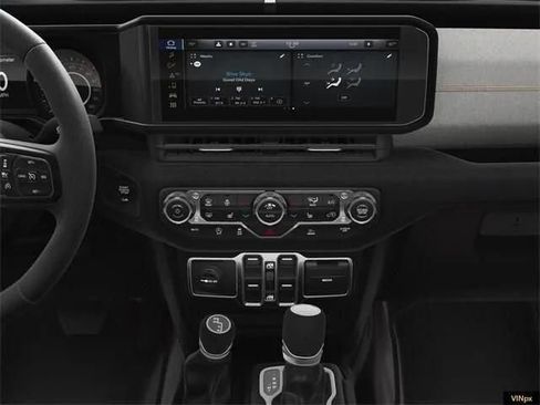 New 2025 Jeep Gladiator Sport image 18