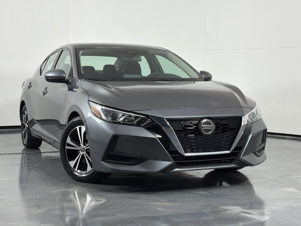Used 2021 Nissan Sentra SV FWD image 2