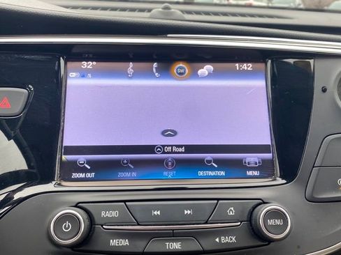 Certified 2020 Buick Envision Essence image 11