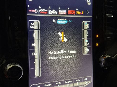 Used 2019 RAM 1500 Big Horn AWD/4WD image 14