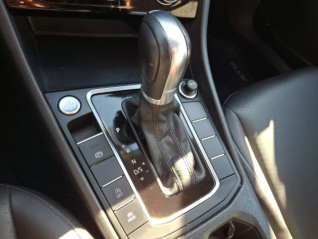 Used 2019 Volkswagen Jetta SEL FWD image 15