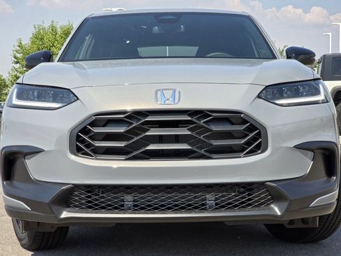 New 2026 Honda HR-V Sport image 3