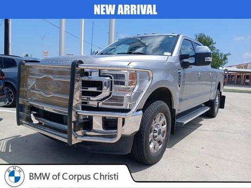 Used 2022 Ford F350 Lariat w/ Lariat Ultimate Package image 3