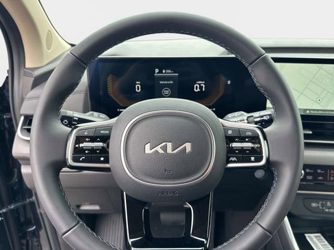 New 2026 Kia Carnival EX image 23