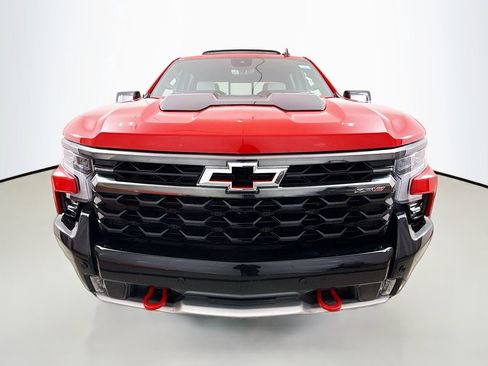 Used 2026 Chevrolet Silverado 1500 ZR2 image 2