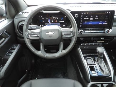 Used 2024 Chevrolet Colorado W/T w/ Safety Package RWD image 22