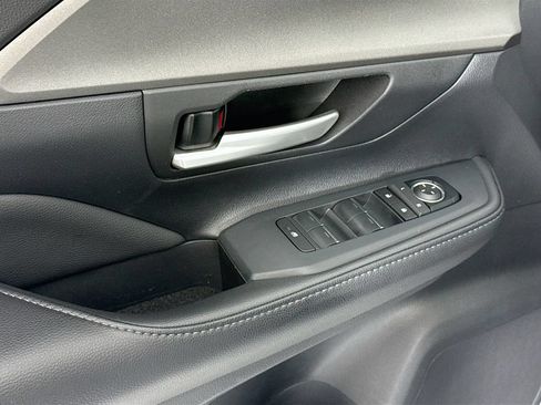 Used 2026 Toyota Grand Highlander FWD image 24