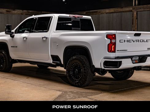 Used 2020 Chevrolet Silverado 2500 High Country w/ Z71 Off-Road Package image 6