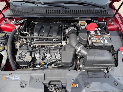 Used 2014 Ford Taurus Limited FWD image 22