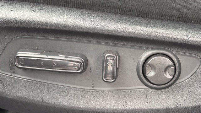 Used 2023 Honda CR-V EX image 16