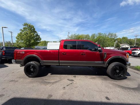 Used 2017 Ford F250 Lariat w/ Tow Technology Bundle AWD/4WD image 6