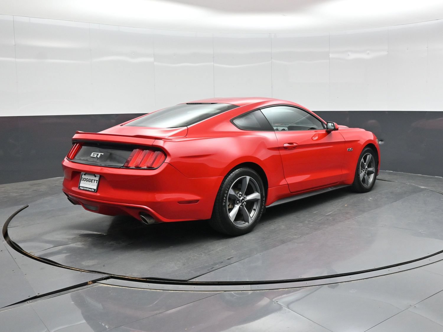 Used 2015 Ford Mustang GT RWD image 7