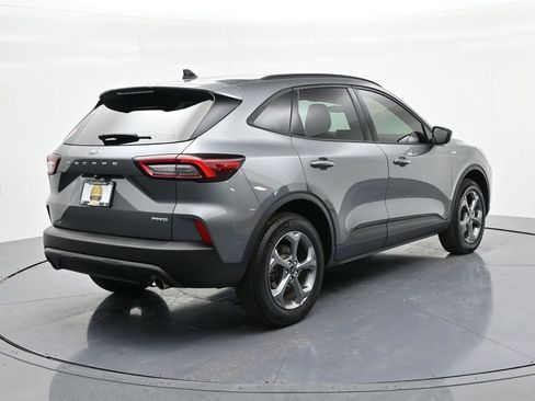 Used 2025 Ford Escape ST-Line image 6
