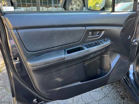 Used 2012 Subaru Impreza 2.0i image 23