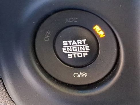 Used 2021 Jeep Gladiator Rubicon w/ LED Lighting Group image 30