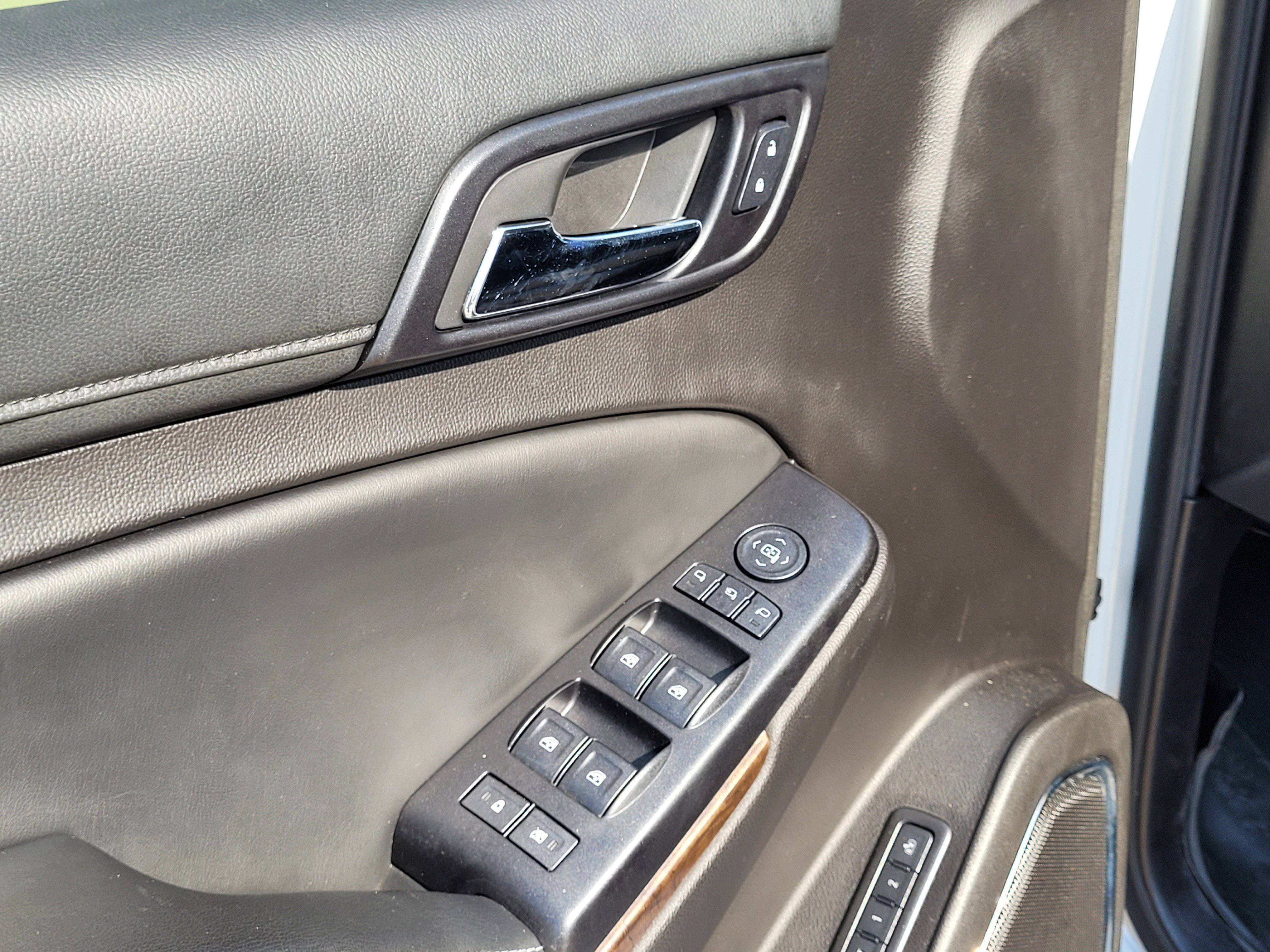Used 2016 Chevrolet Tahoe LT w/ Texas Edition Package RWD image 24