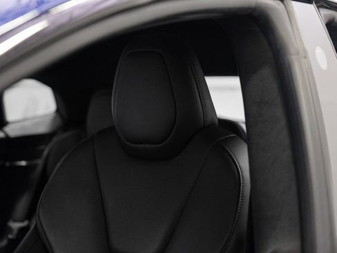 Used 2022 Tesla Model S image 36