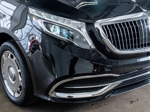 Used 2020 Mercedes-Benz Metris Passenger image 17