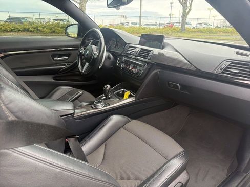 Used 2015 BMW M4 Coupe image 20