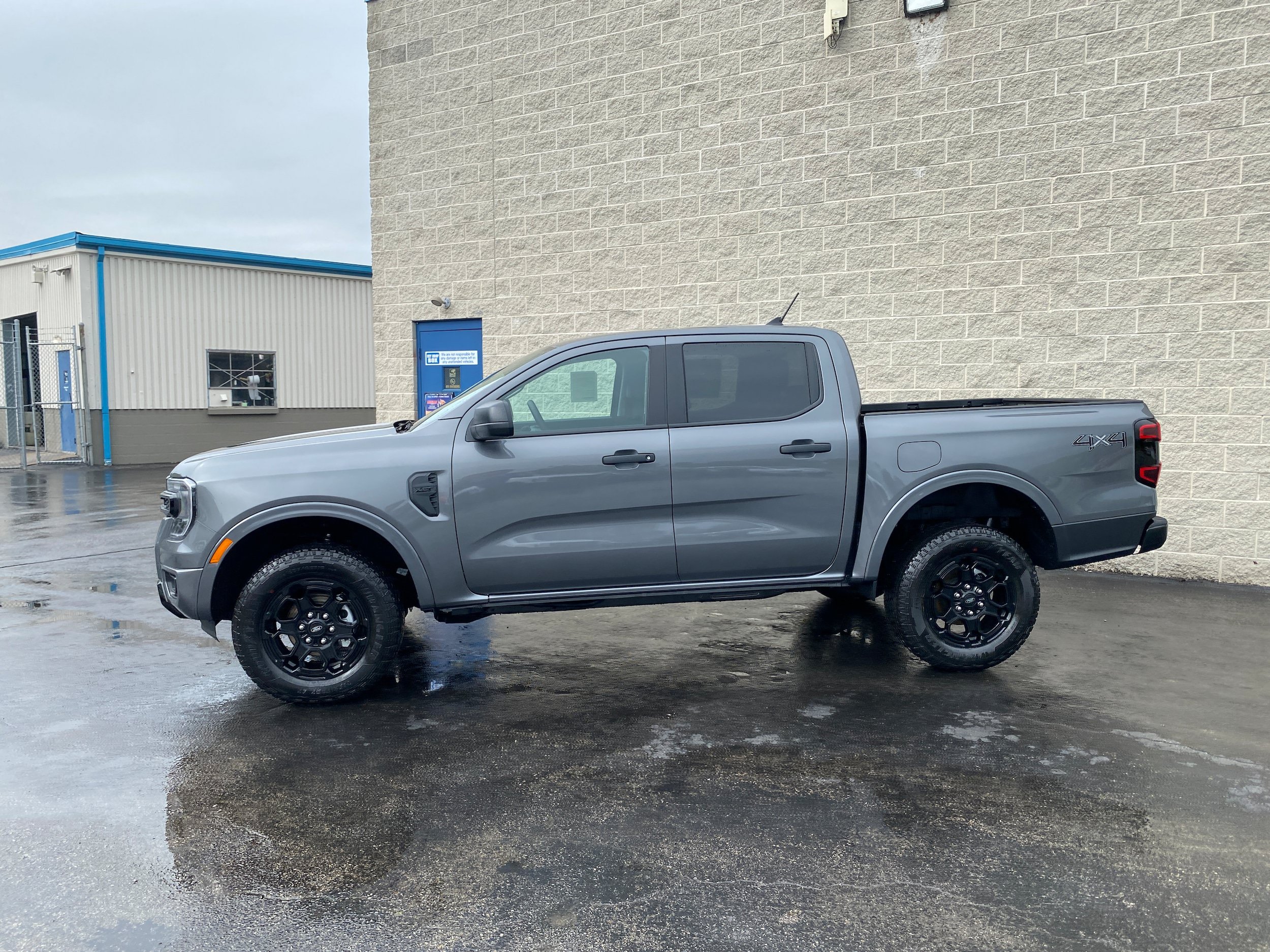 New 2026 Ford Ranger XLT w/ Black Appearance Package AWD/4WD image 5