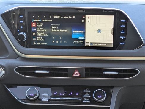 Used 2023 Hyundai Sonata SEL w/ Convenience Package image 17