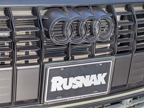 Used 2023 Audi Q3 2.0T Premium w/ Black Optic Sport Package AWD/4WD image 26