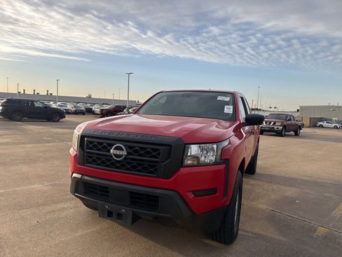 Used 2023 Nissan Frontier S w/ Technology Package image 4