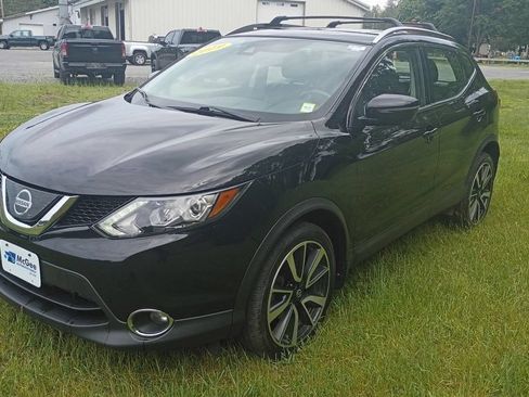 Used 2019 Nissan Rogue Sport SL w/ Premium Package AWD/4WD image 3