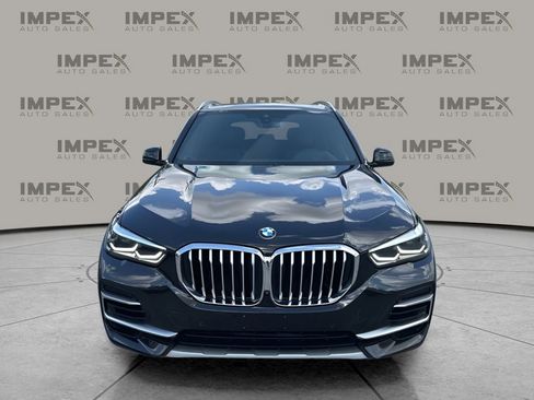 Used 2023 BMW X5 xDrive40i w/ Premium Package image 9