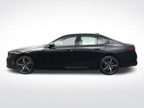 New 2027 BMW 550e xDrive w/ Executive Package AWD/4WD image 8
