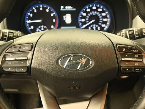 Used 2020 Hyundai Kona Limited image 11