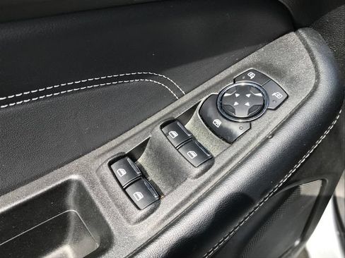 Used 2024 Ford Edge Titanium AWD/4WD image 12