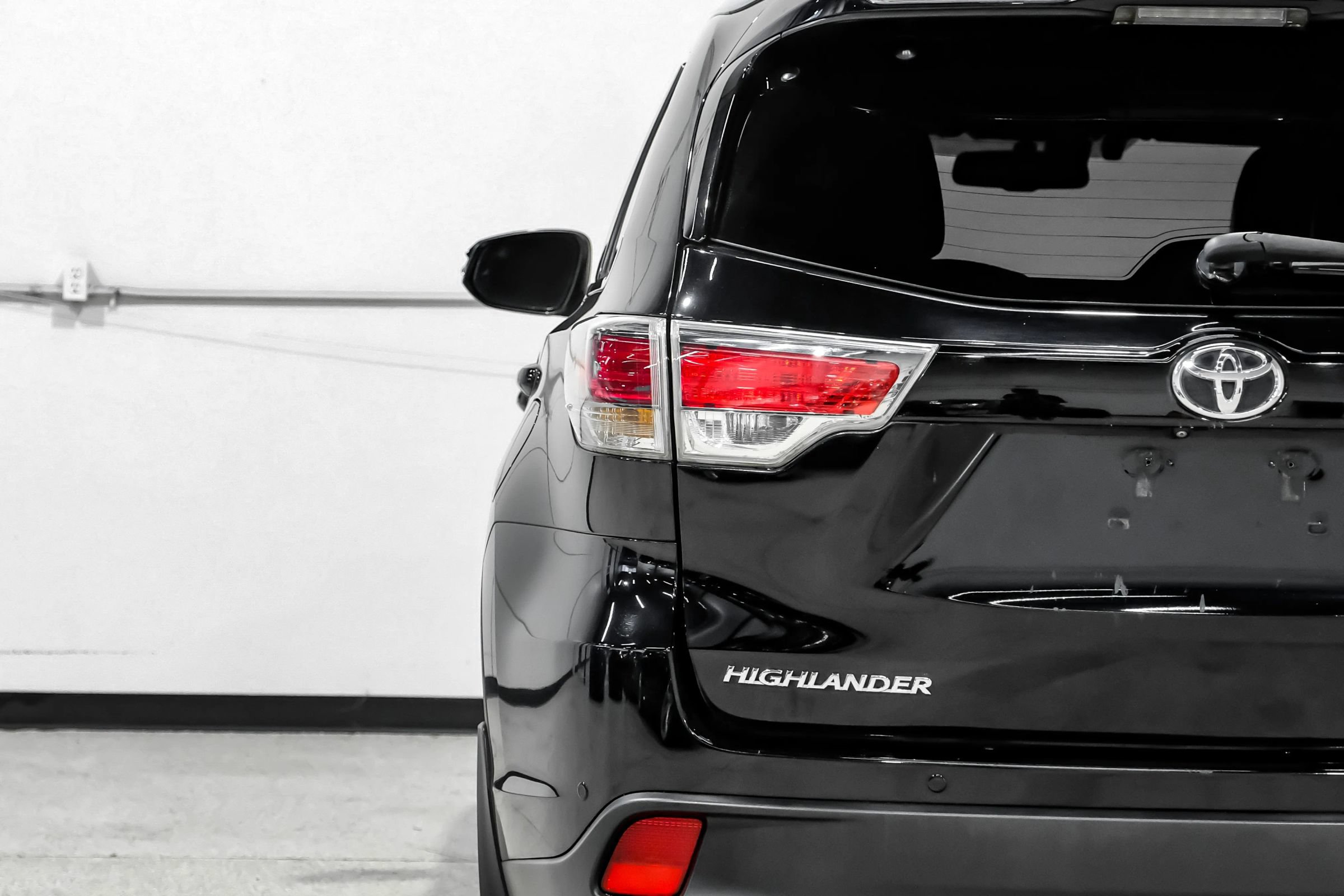 Used 2016 Toyota Highlander Limited Platinum AWD/4WD image 62