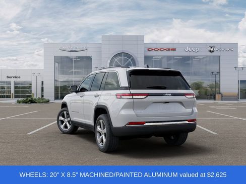 New 2025 Jeep Grand Cherokee Limited w/ Luxury Tech Group II image 3