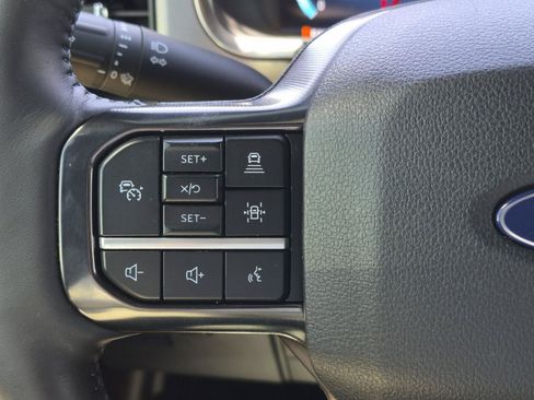 Used 2025 Ford F150 Platinum w/ FX4 Off-Road Package AWD/4WD image 28