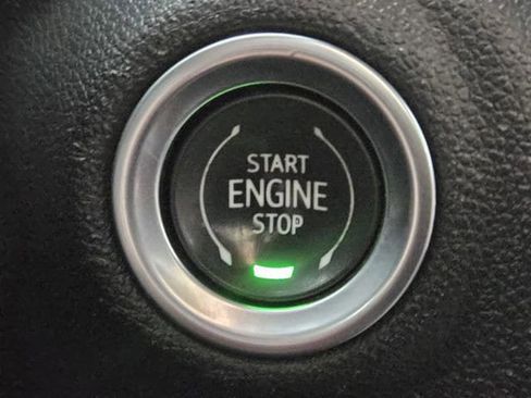 Used 2022 Chevrolet Silverado 3500 High Country image 21